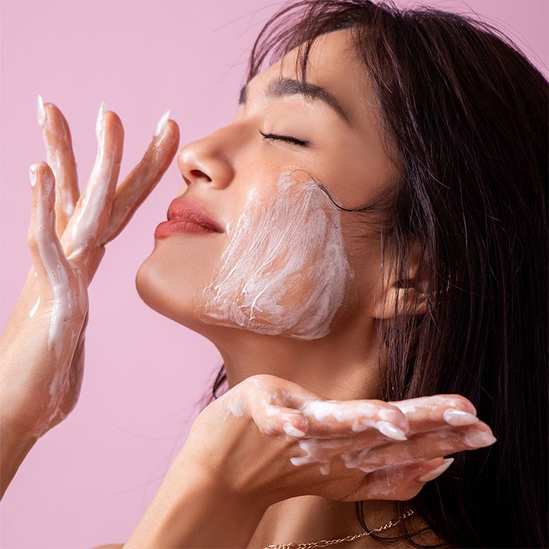 Qmomo - 泡泡糖兩用洗卸膠  - 150ml