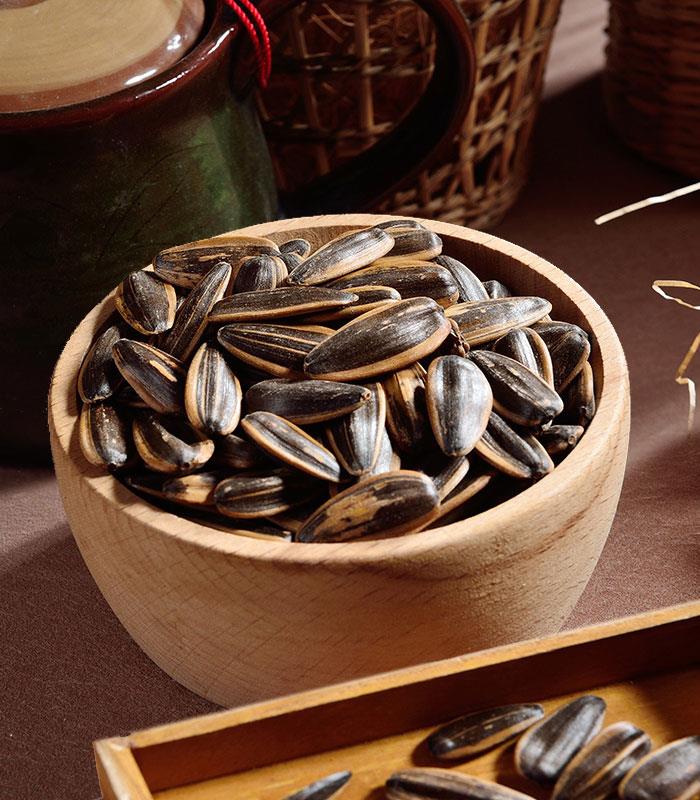 KUAI CHE Traditional Food Shops 快車肉乾 - 焦糖葵瓜子  - 330g